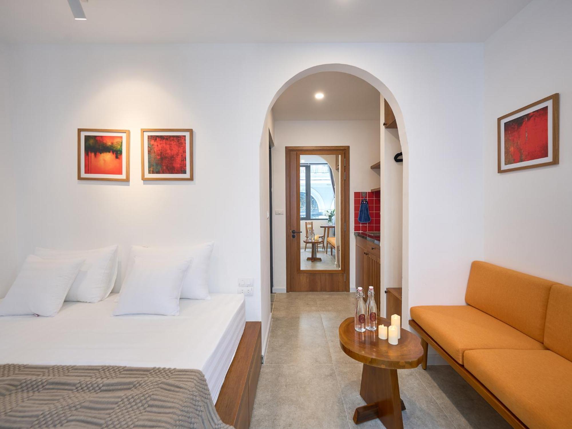 Căn hộ Amsterdam Residences In Hanoi-pool On The Rooftop-free Laundry *